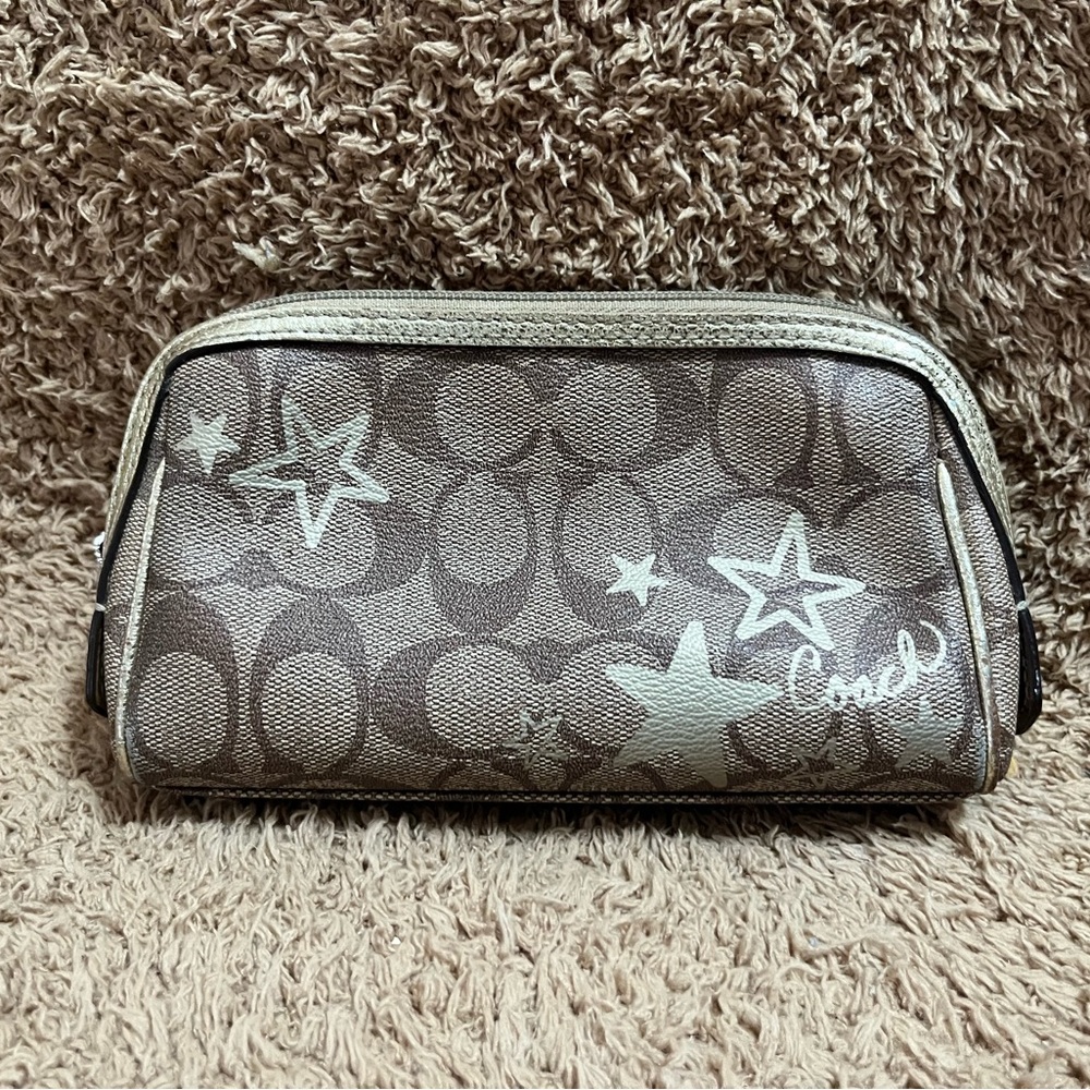 Coach mini poppy pouch - Picture 1 of 10